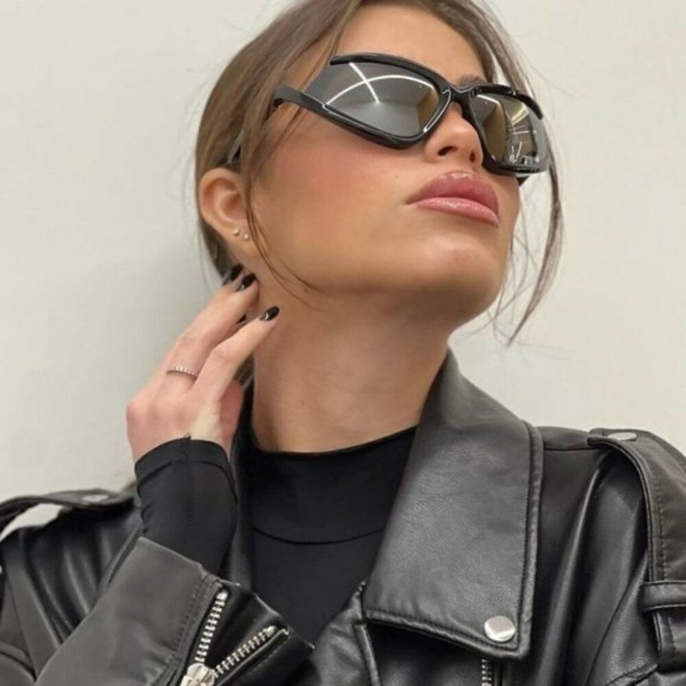NEW Balenciaga BB0289S 001 Black Silver Mirror Wraparound Unisex Sunglasses